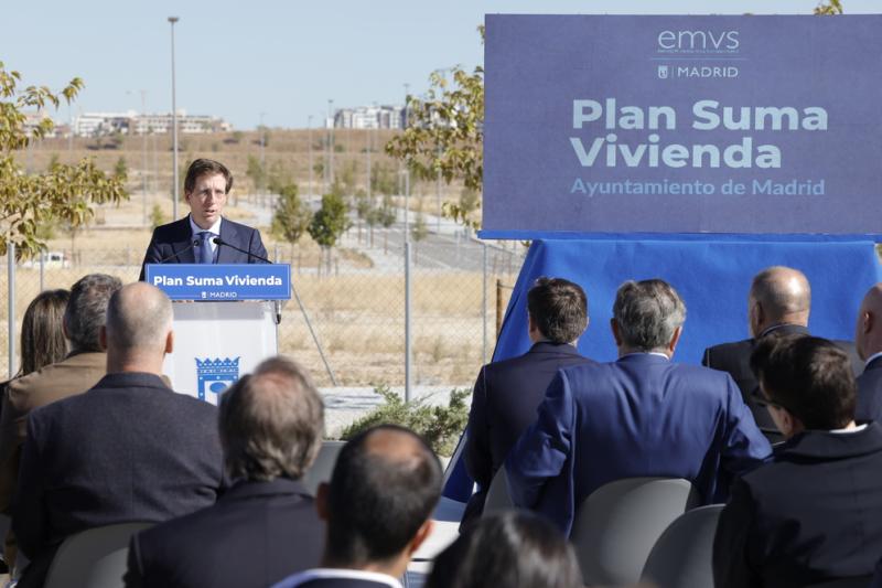 Almeida anuncia la licitación de la segunda fase del Plan Suma Vivienda con más de 600 pisos