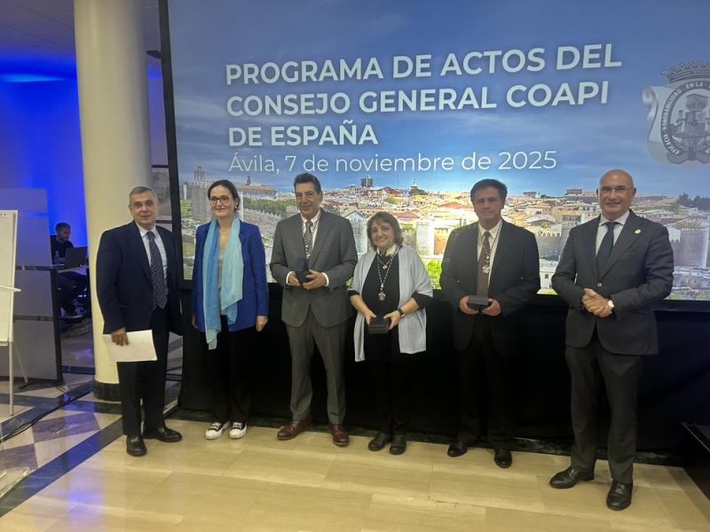 Celebración de Santa Teresa y entrega de distinciones en Ávila